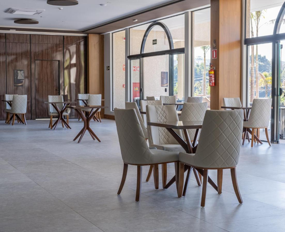 Class Hotel بيراسيكابا المظهر الخارجي الصورة