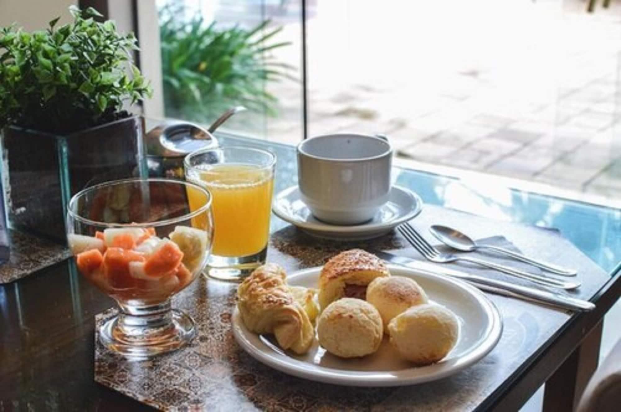 Class Hotel بيراسيكابا المظهر الخارجي الصورة