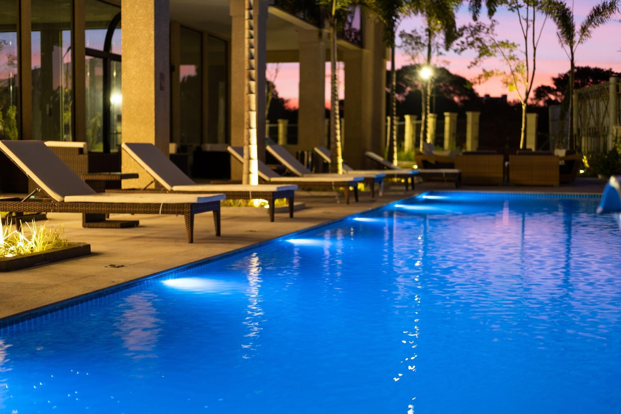 Class Hotel بيراسيكابا المظهر الخارجي الصورة
