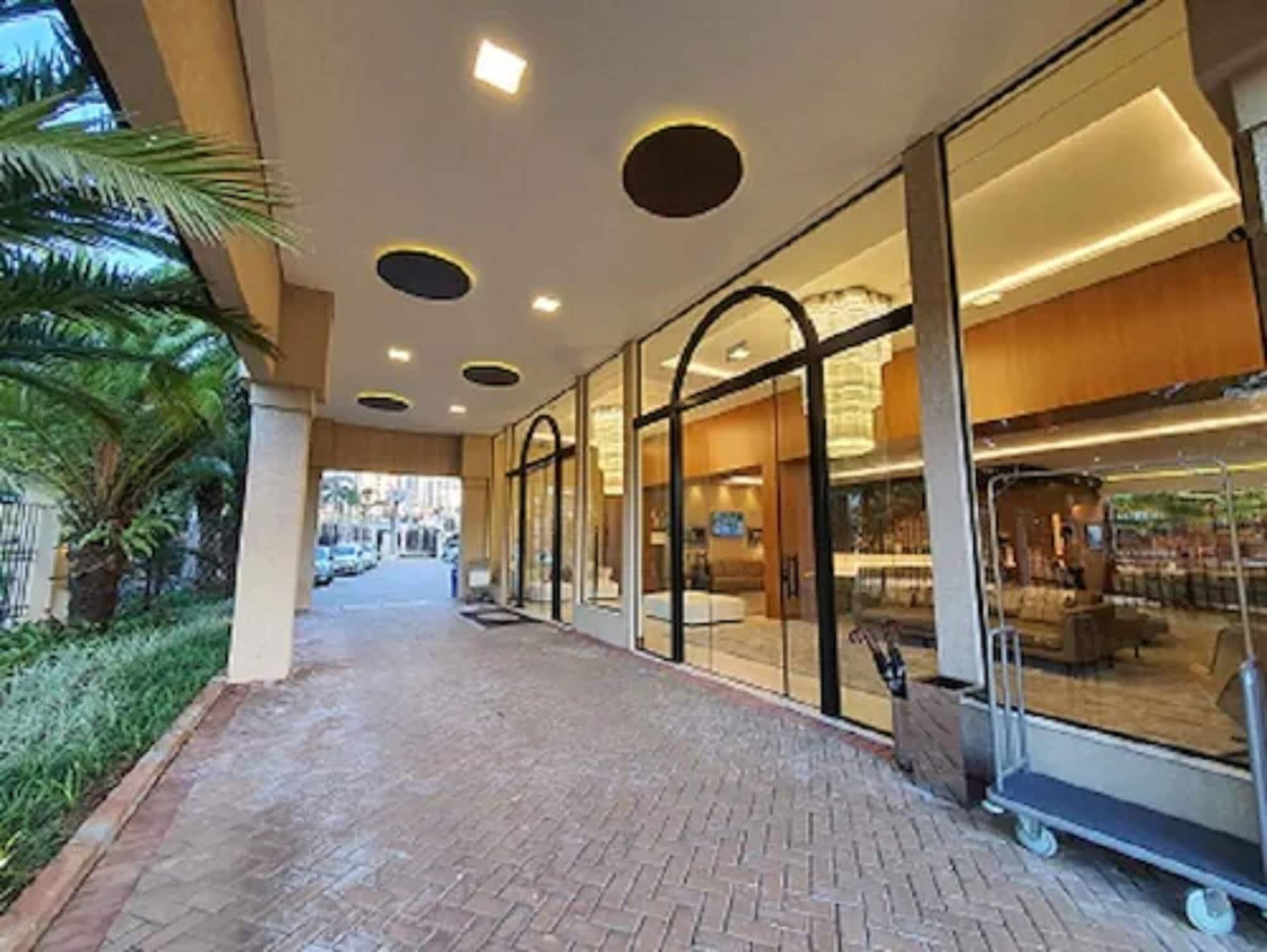 Class Hotel بيراسيكابا المظهر الخارجي الصورة