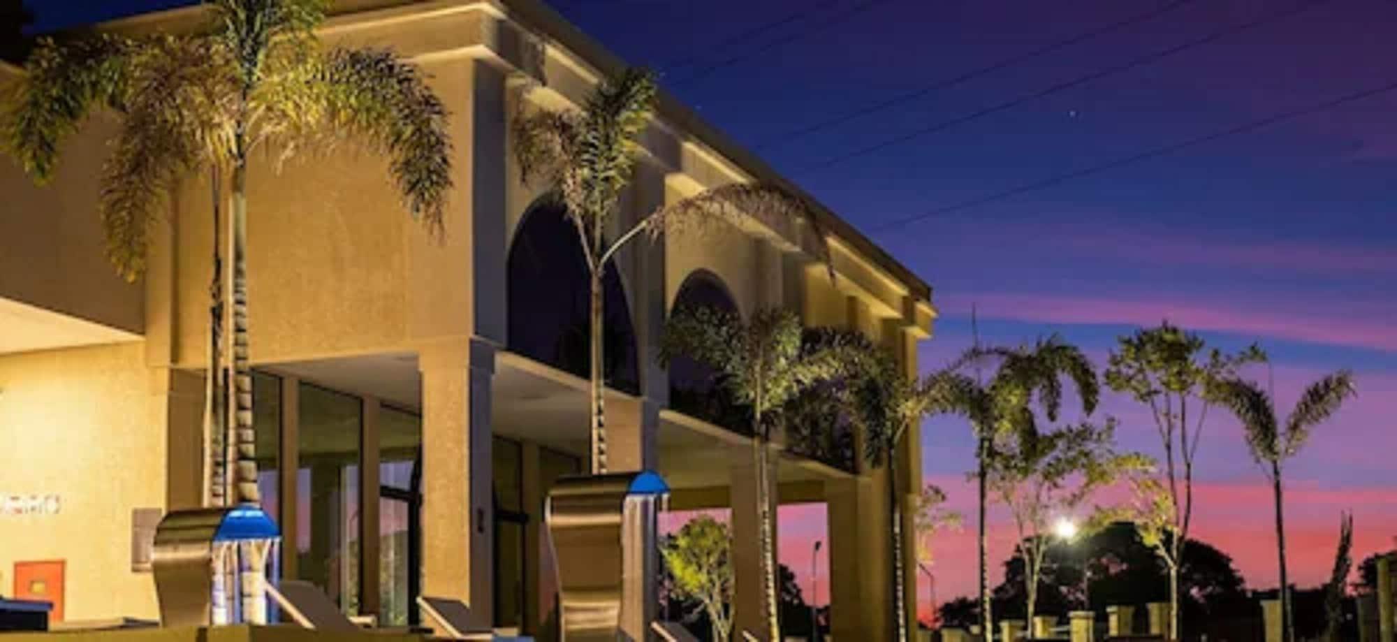 Class Hotel بيراسيكابا المظهر الخارجي الصورة