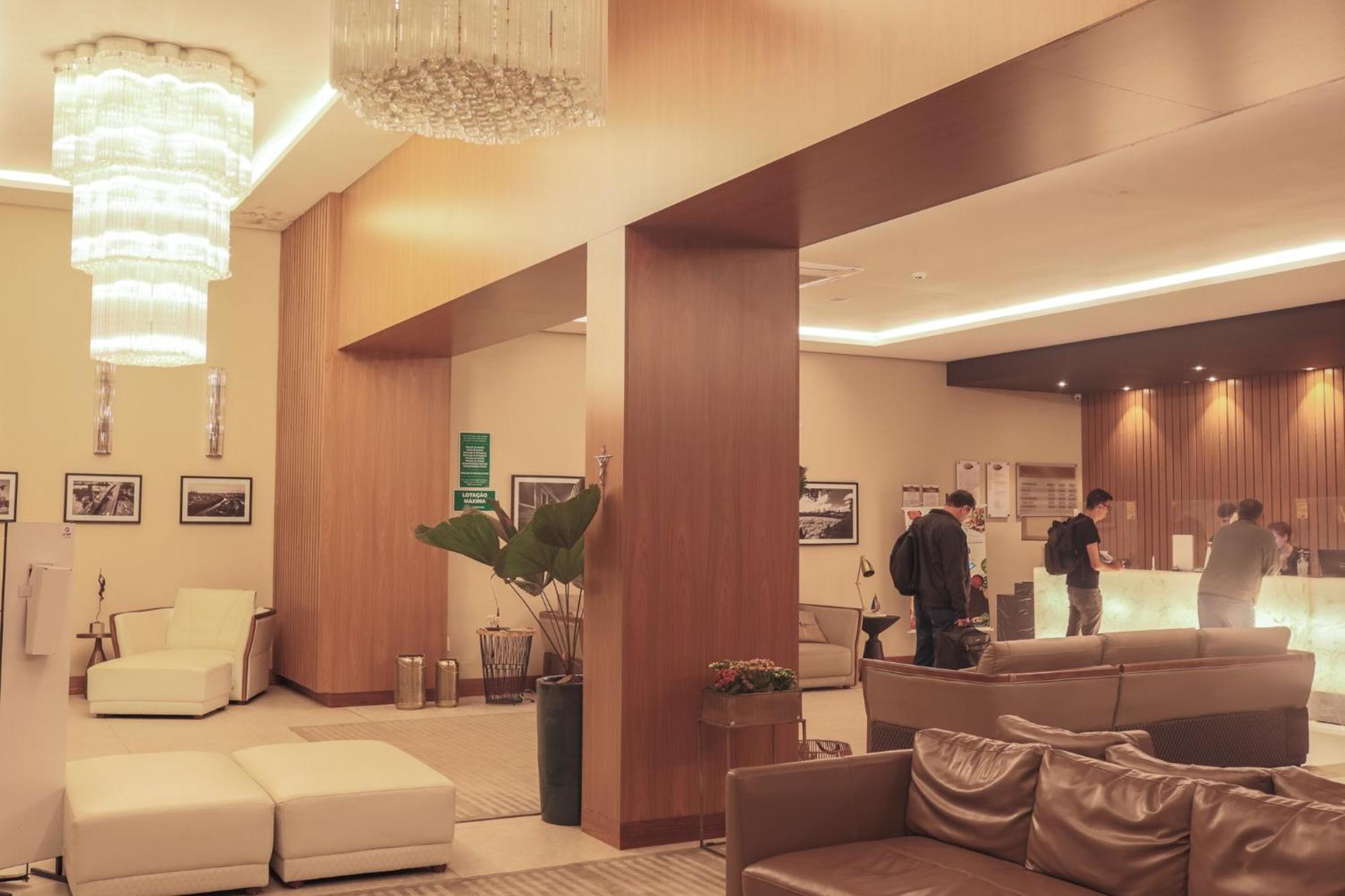 Class Hotel بيراسيكابا المظهر الخارجي الصورة